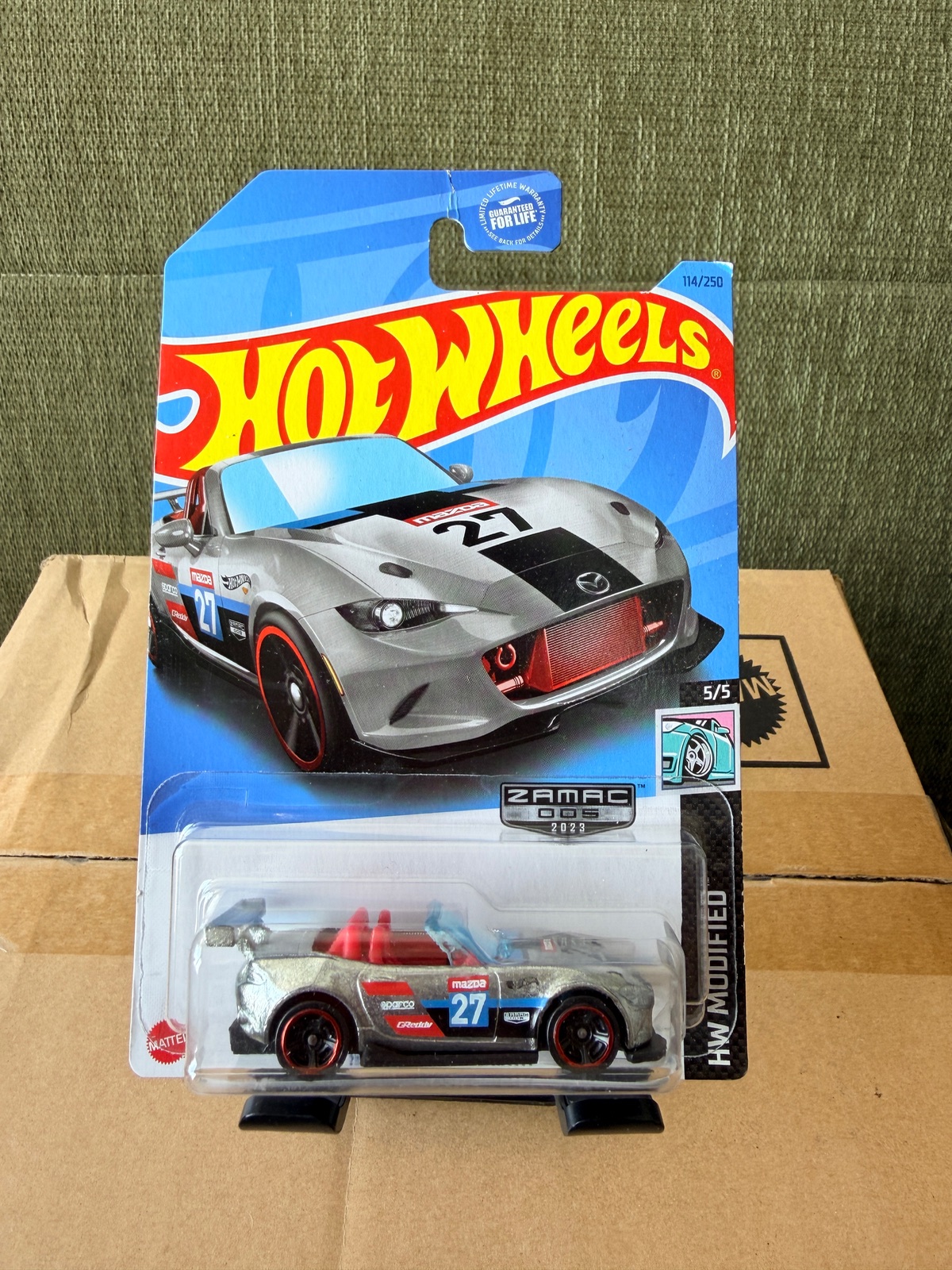 Mazda MX-5 Miata ZAMAC — Minifygram